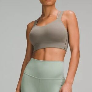 Lululemon Like a Cloud longline bra